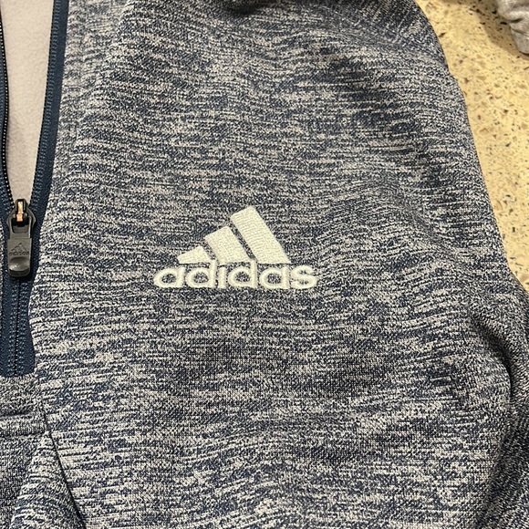 OKC Thunder Sweatshirt - Picture 4 of 5